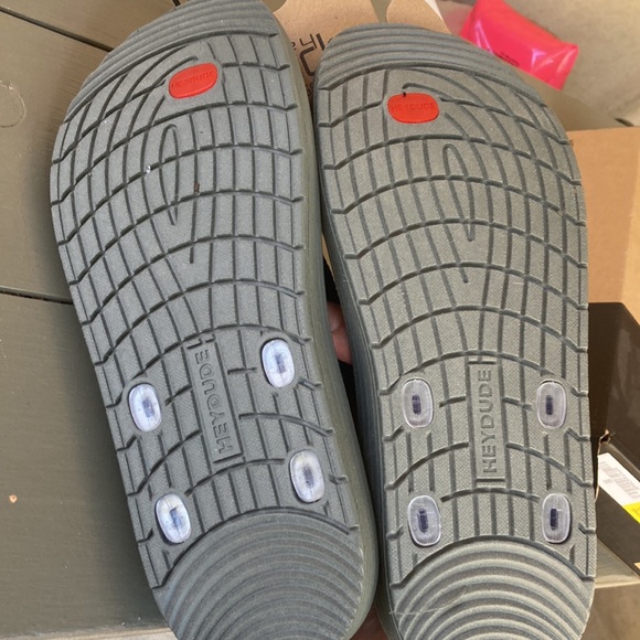 Hey Dude Milo Black Army Mens Sandals Flip Flops size US 10 - Picture 4 of 9